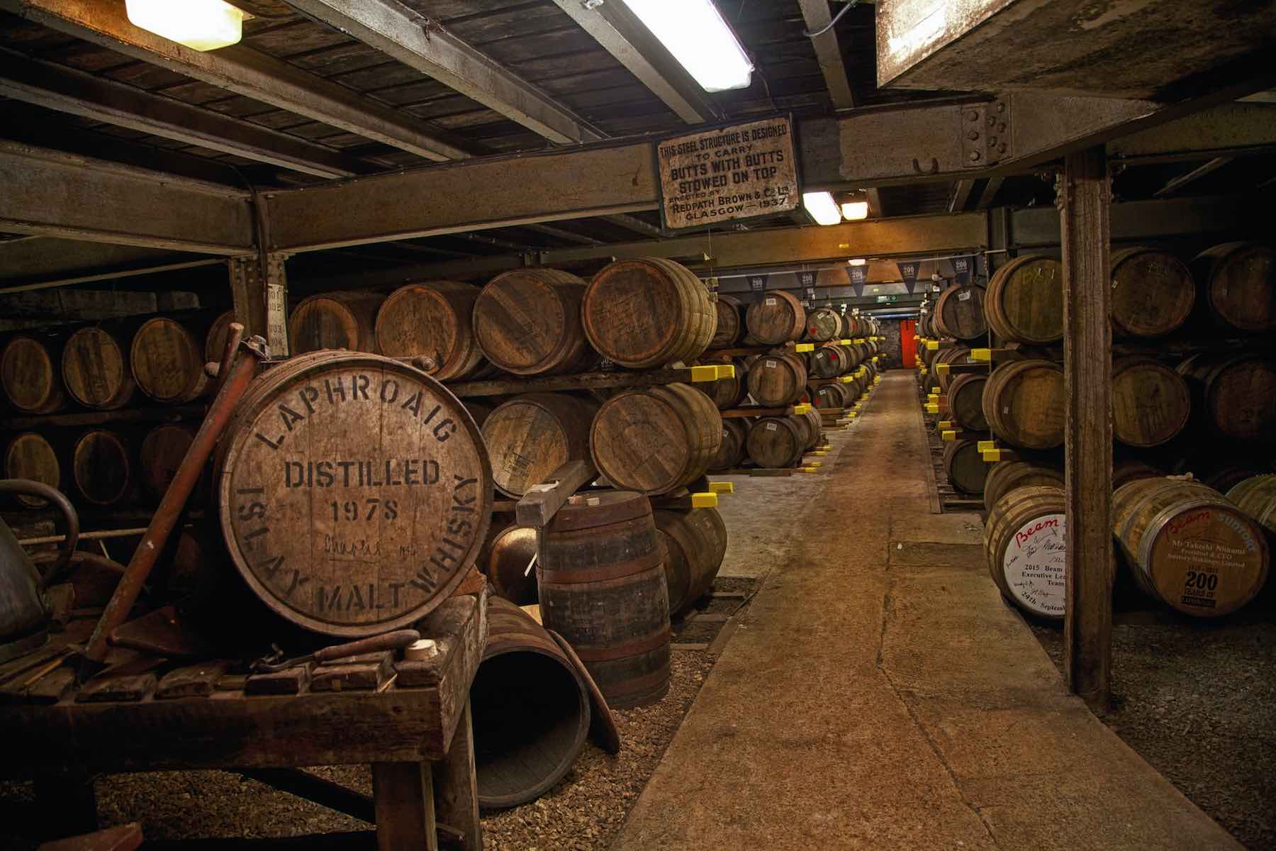 A Guide to Whisky Cask Sizes and Types