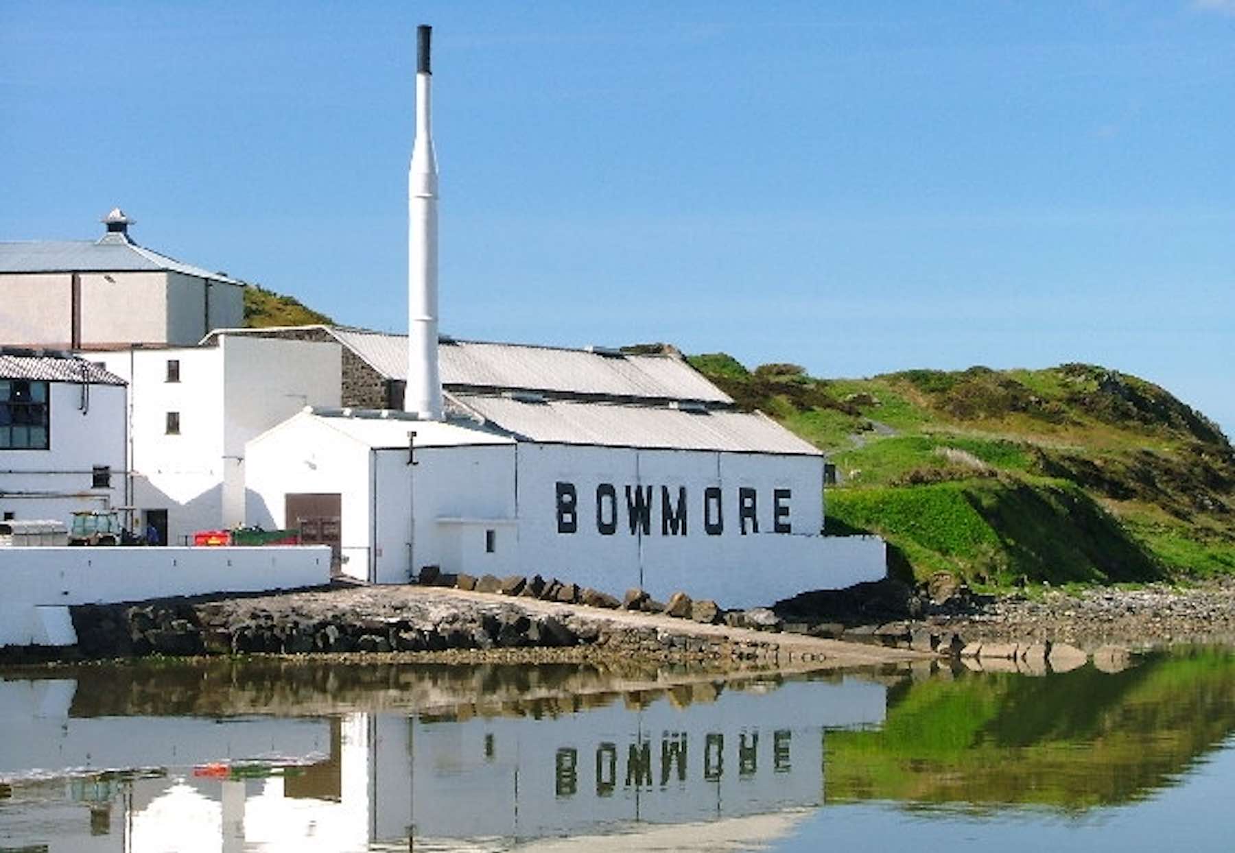 Bowmore Distillery: Exploring the Rich Heritage of Islay's Whisky