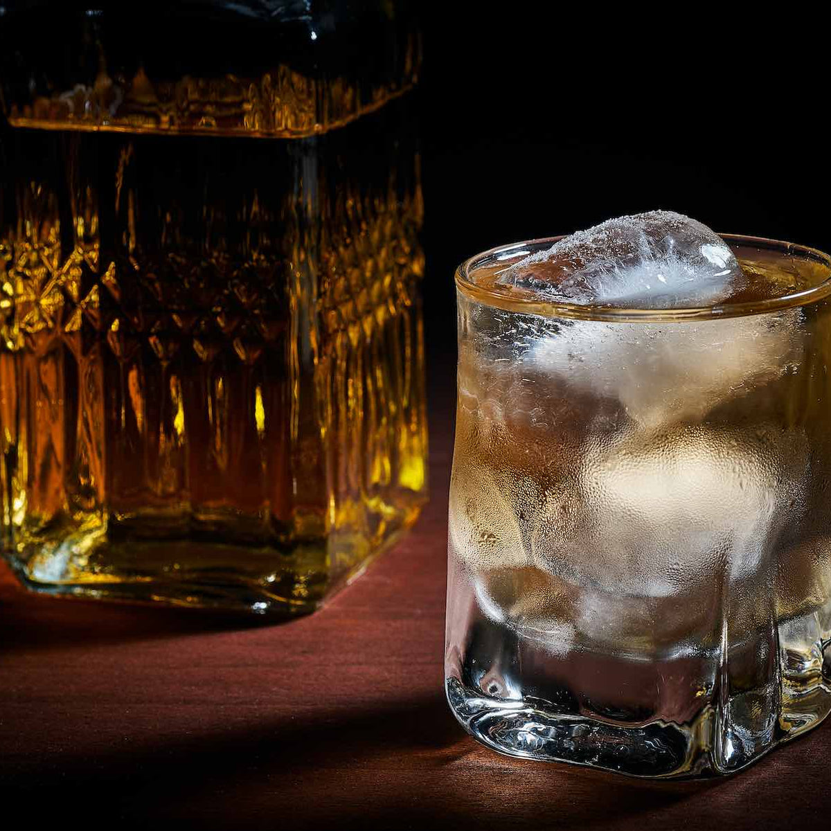 https://topwhiskies.com/cdn/shop/articles/should-you-have-whisky-with-ice.jpg?crop=center&height=1200&v=1684958356&width=1200