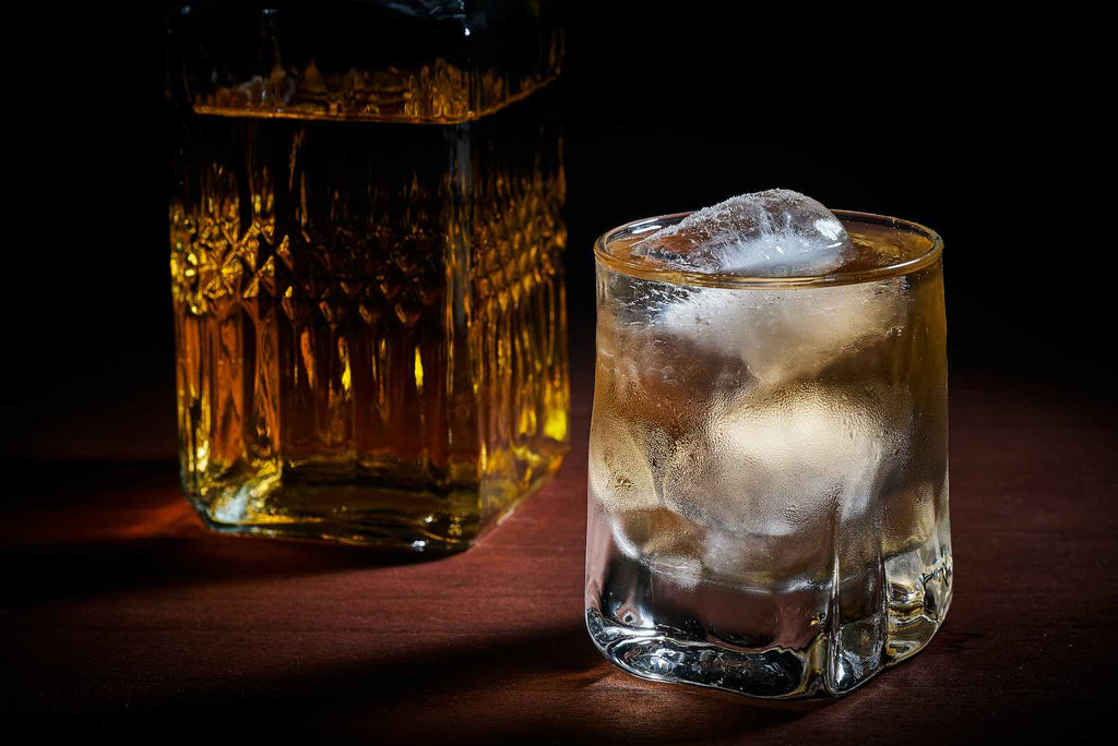 Whiskey Pour Over Quari Ice 