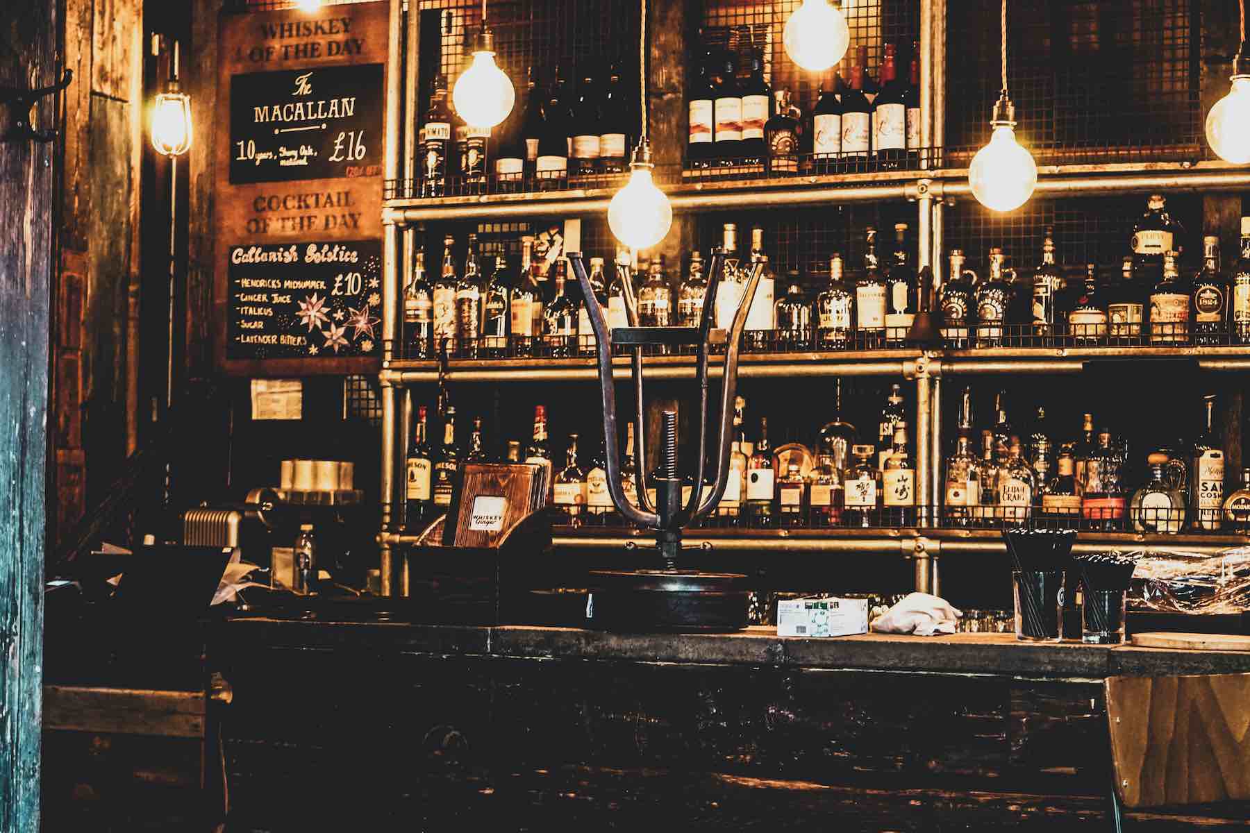 Top 10 Best Whisky Bars in the UK